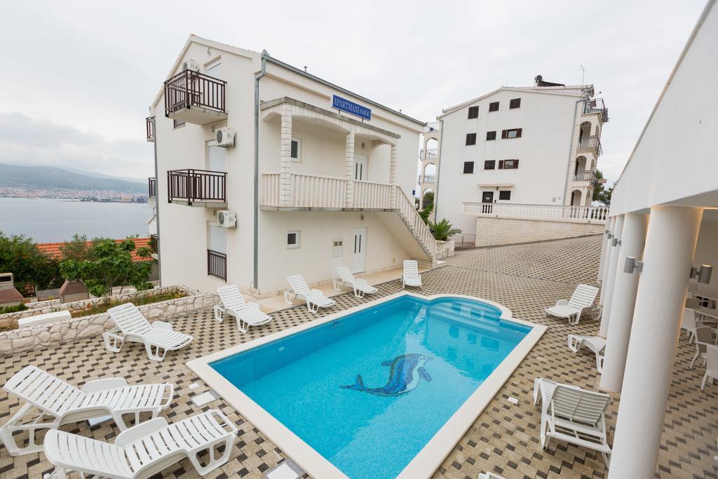 Apartments Bridic 트로기르 객실 사진
