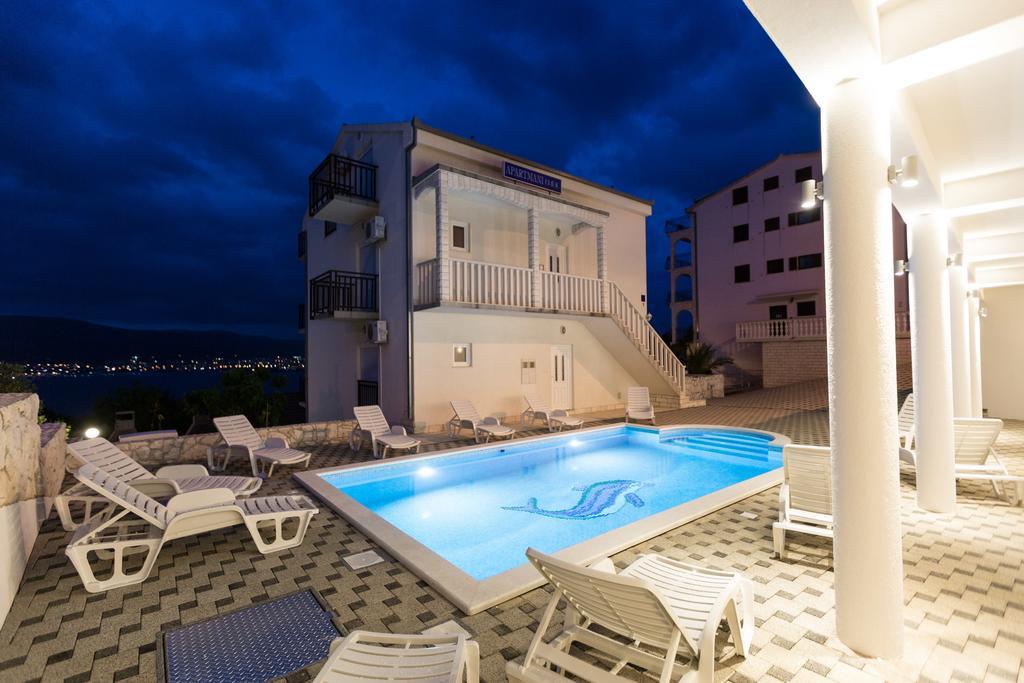 Apartments Bridic 트로기르 객실 사진
